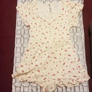 American Eagle Cream Floral Romper
